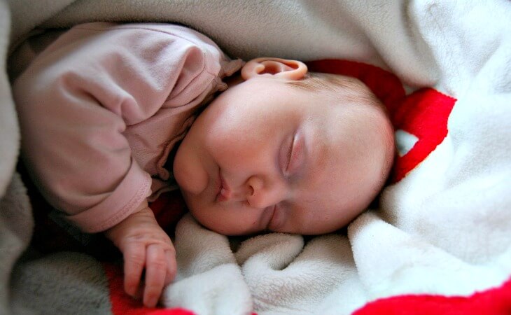 Help a baby sleep well- Top 5 tips!