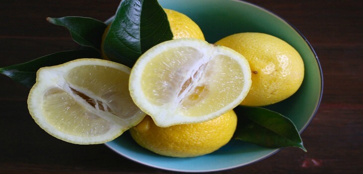10 remedies to fight body odor