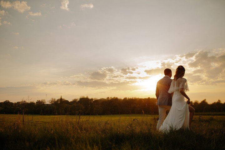 8 Things never to discuss with your spouse right after the wedding!